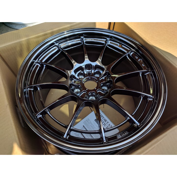 18x9.5 Enkei NT03+M Emerald Blue